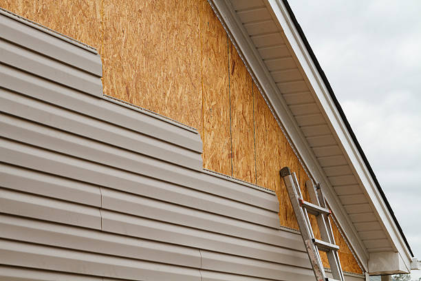 24/7 Emergency Storm Damage Siding Repair experts in Smithmill, PA